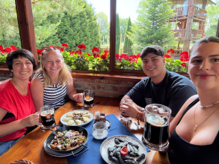 1aecc3a8 D883 414e B36c 6065cf4fd9ea