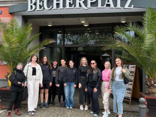 Received 611453892060945